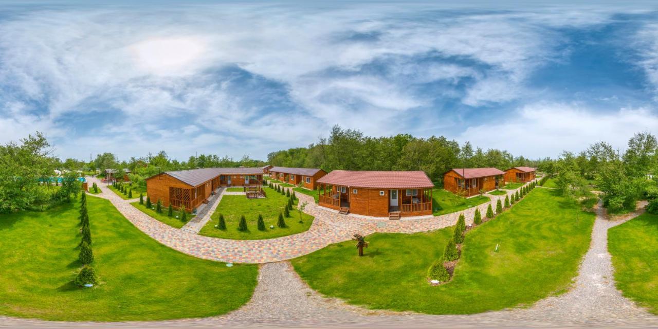 Liman Park Eco Hotel Stara Zbur'yivka Kültér fotó