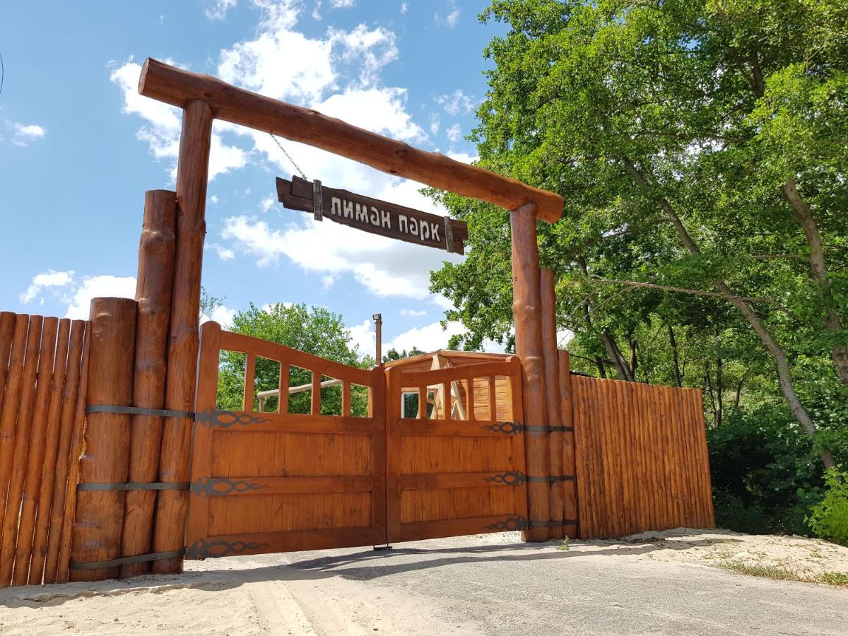 Liman Park Eco Hotel Stara Zbur'yivka Kültér fotó